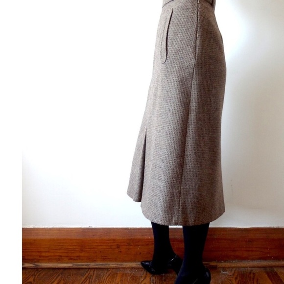 Vintage Brown Midi Skirt - Picture 2 of 14